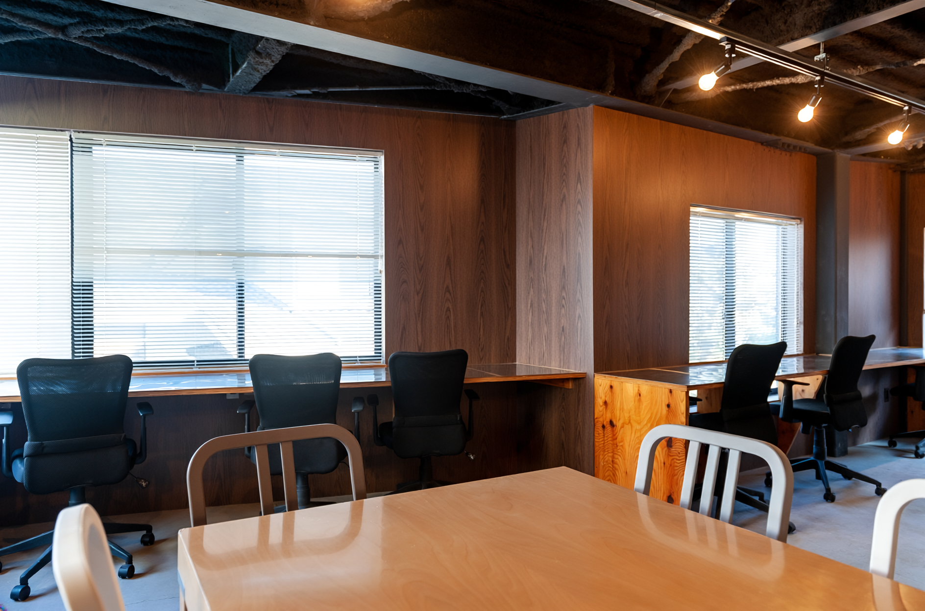 ヒーローワーキングスペース画像